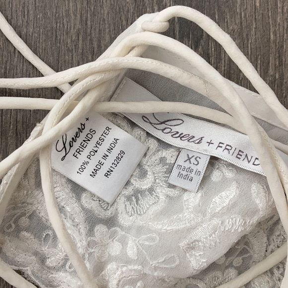 Elma Lovers + Friends sheer crop top with flower detailing - Picture 8 of 8